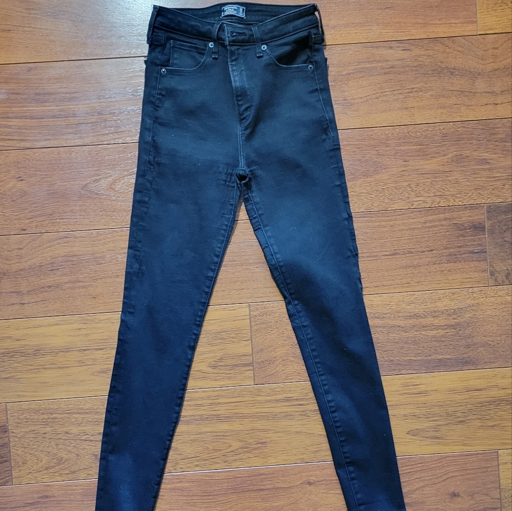 High-Rise Abercrombie & Fitch Super Skinny Jeans
